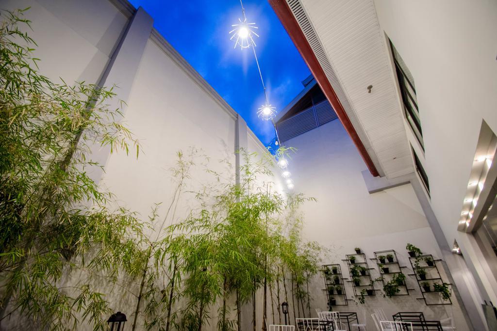 فندق ألمونت سيتي Butuan City المظهر الخارجي الصورة