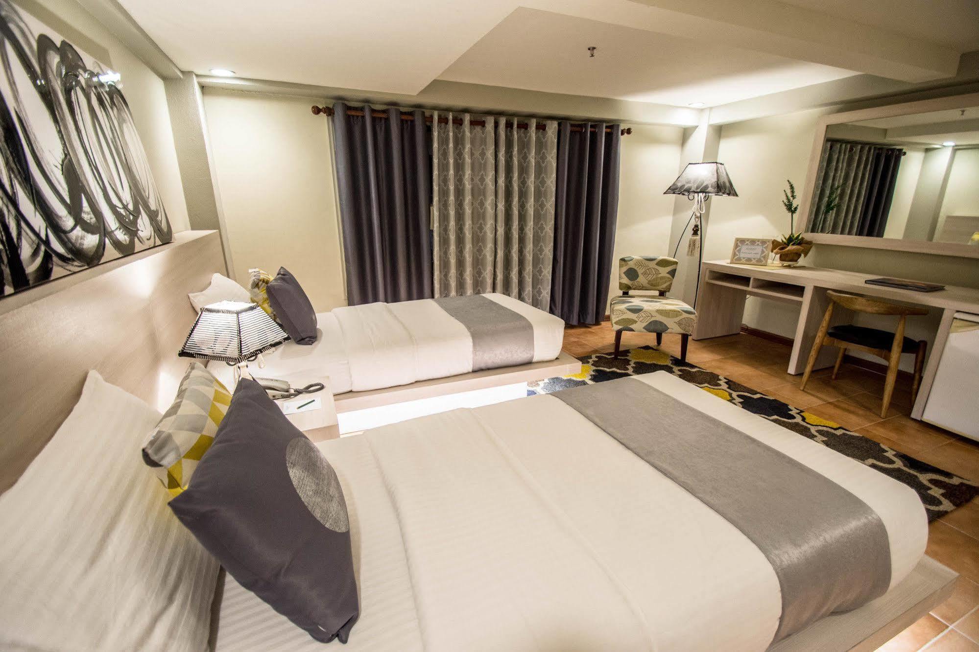 فندق ألمونت سيتي Butuan City المظهر الخارجي الصورة